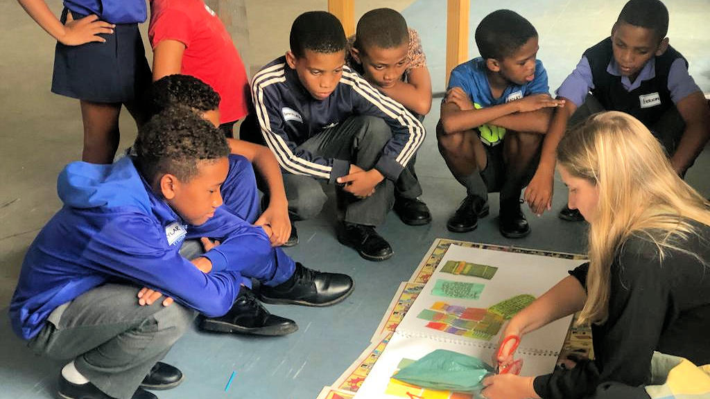 RASA artist meets children